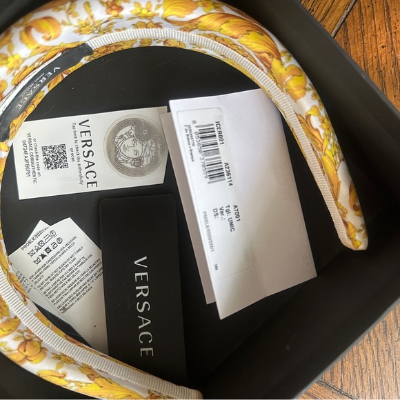 Versace Satin Printed White and Gold Headband - Picture 7 of 10